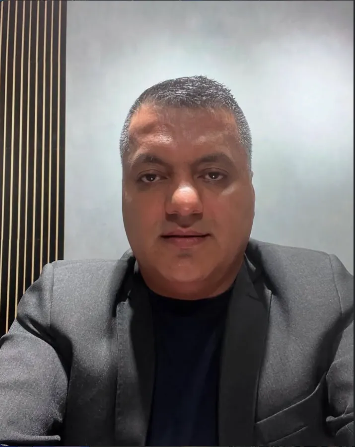 Junior Souza em palestra sobre gestão empresarial